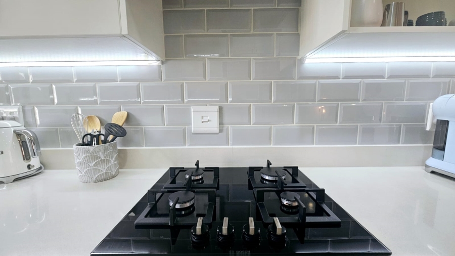 To Let 3 Bedroom Property for Rent in Hartenbos Central Western Cape